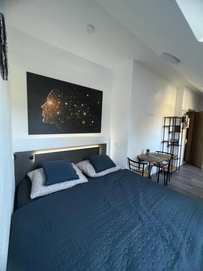 Hobiti Apartman - Frodo Černá v Pošumaví Esterno foto